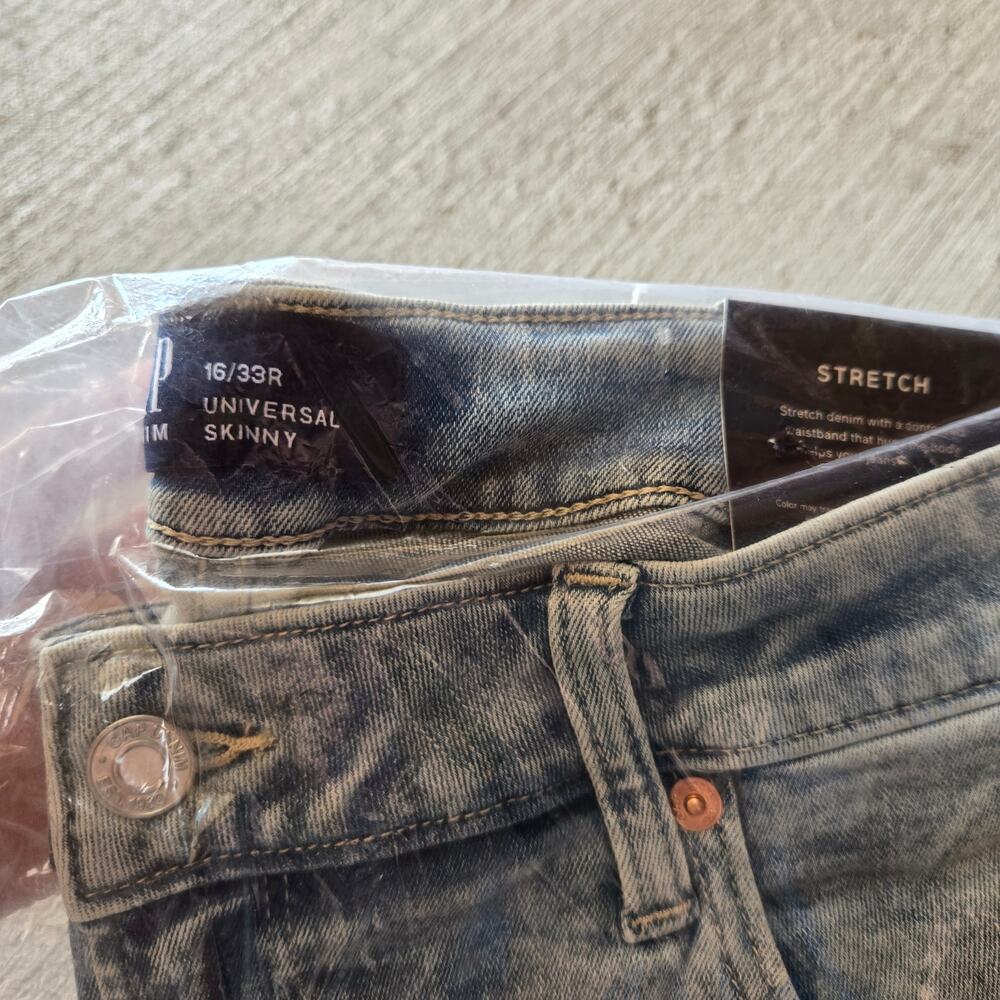 Gap Universal Skinny Jegging Jean NWT High Rise 16/33 Light Wash Denim Y2K 90's - Picture 4 of 4